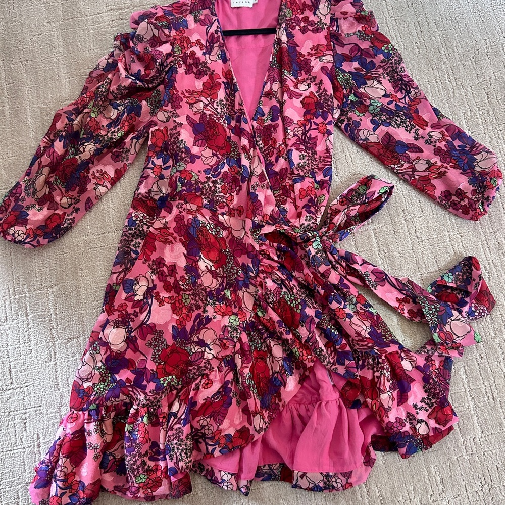 Tanya Taylor Sasha Floral Puff Sleeve Dress. Gorgeous color and fit.